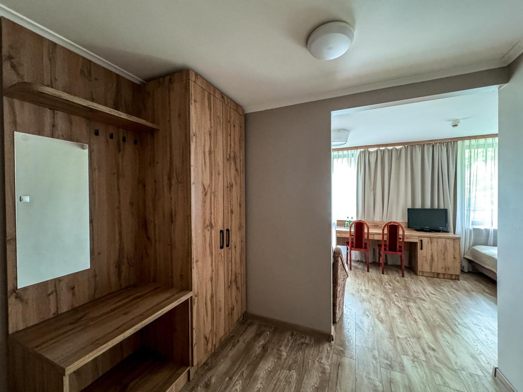 Hotel Echo Cedzyna Екстер'єр фото
